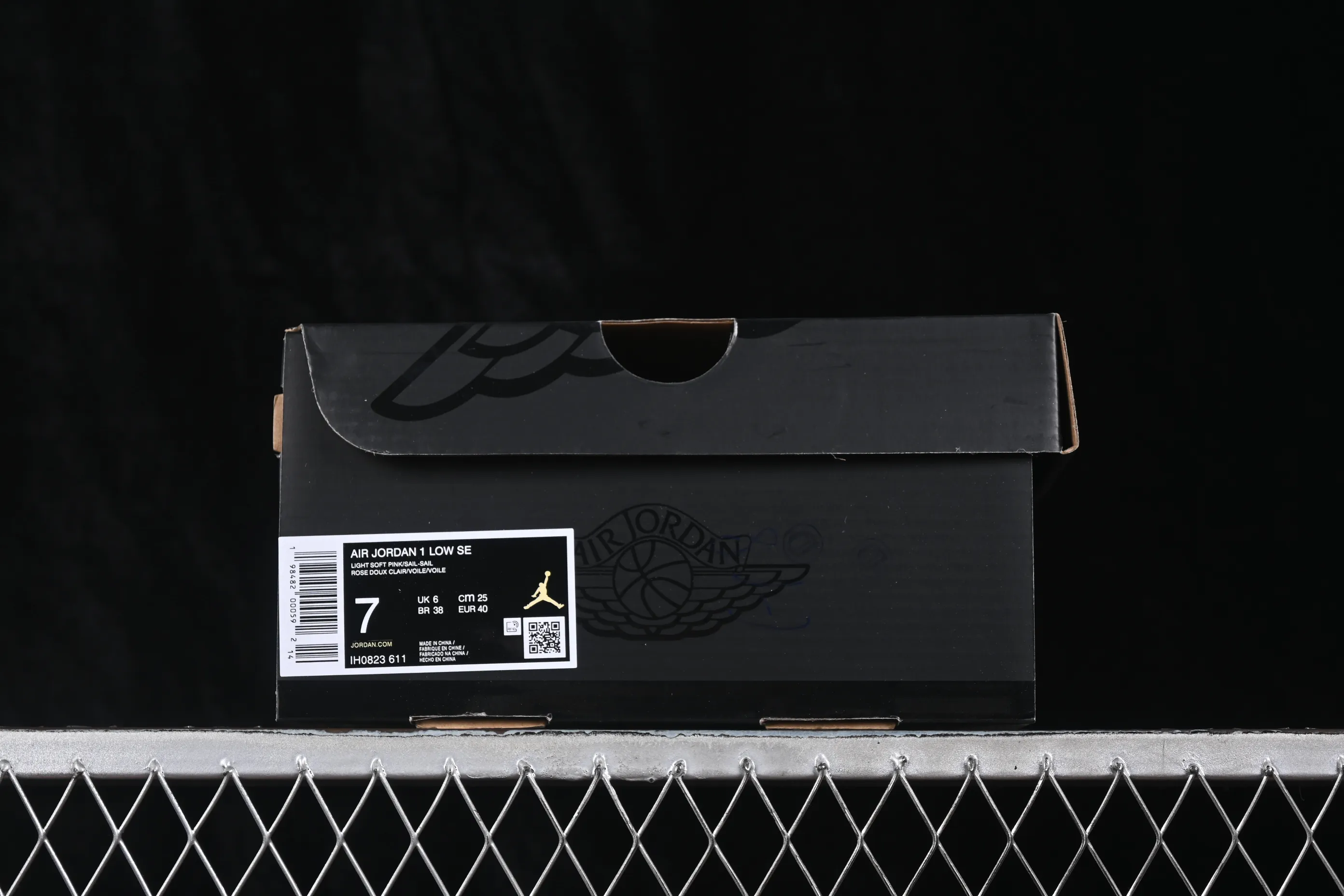 All categories Air Jordan Jordan series basketball shoes Air Jordan 1 Low G version pure original Air Jordan 1 Low AJ1 Joe 1 Sakura pink low-top retro culture basketball shoes IH0823-611